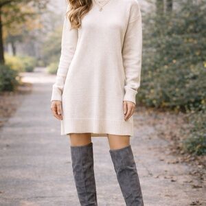 UGG Tall Gray Suede Boots Women’s Size 7 Side Zip